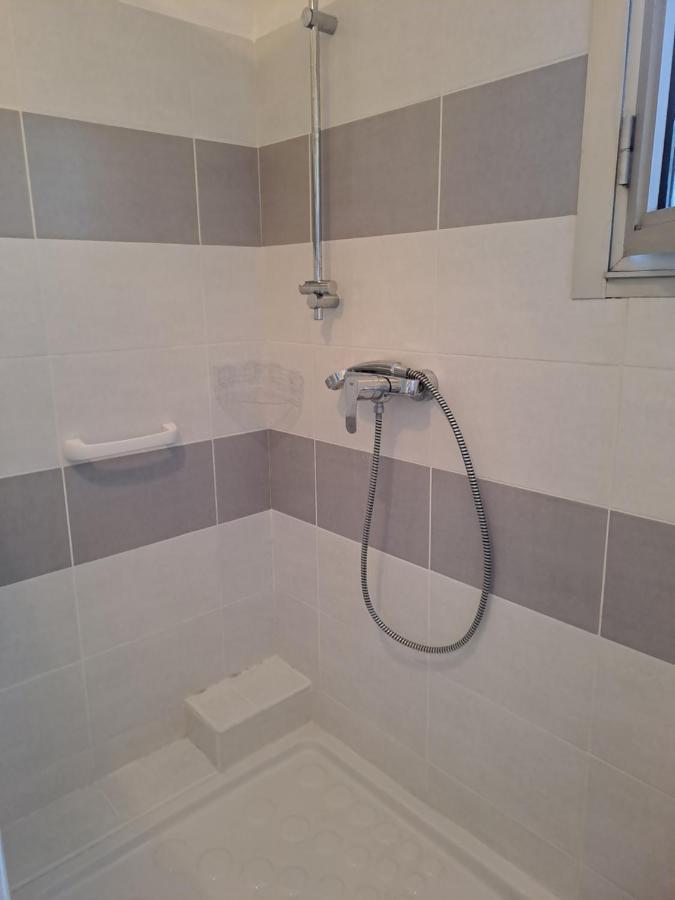 LʼIsle-sur-la-Sorgue T2 A 2Min Du Centre +Parking 아파트 외부 사진